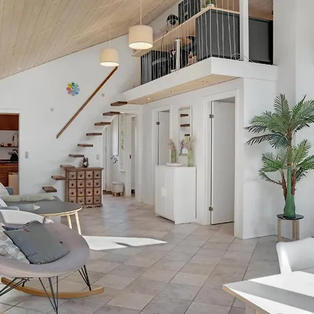 Vakantiehuis Cozy In Vaeggerlose With Sauna *
