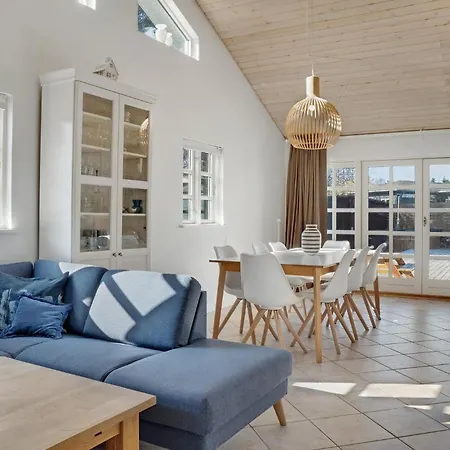 Cozy In Vaeggerlose With Sauna * Bøtø By