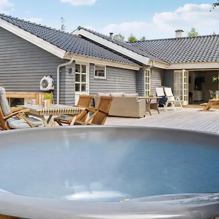 Cozy In Vaeggerlose With Sauna Vakantiehuis