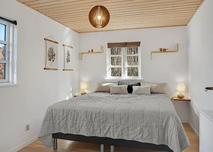 Дом отдыха Cozy In Vaeggerlose With Sauna Boto By